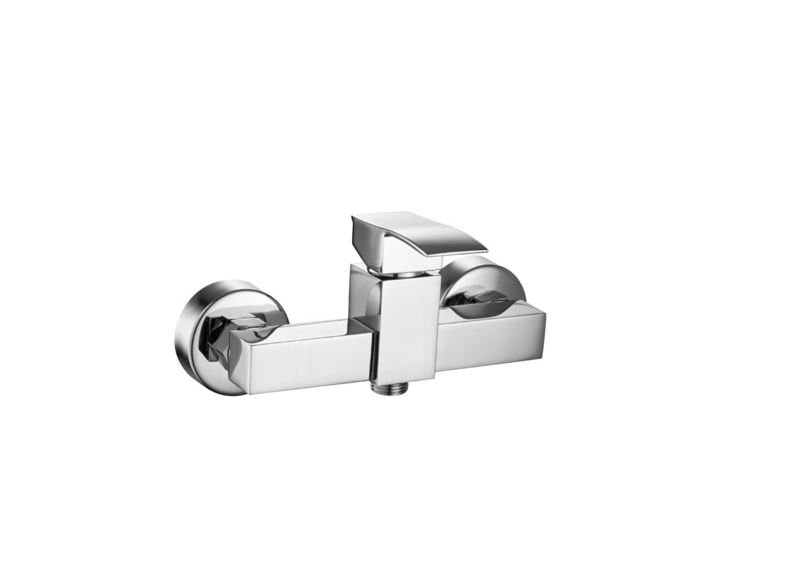 Chrome Color Wall Bath Mixer Ceramic Valve Core Material durability T2044